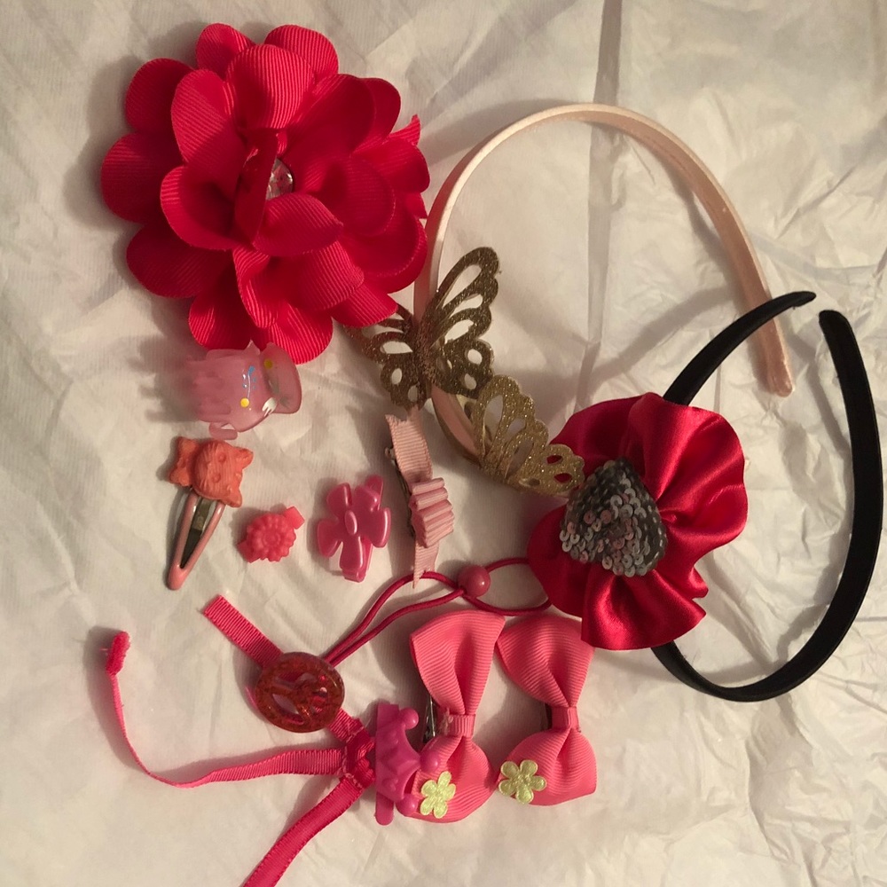 A set of pink hair accessories